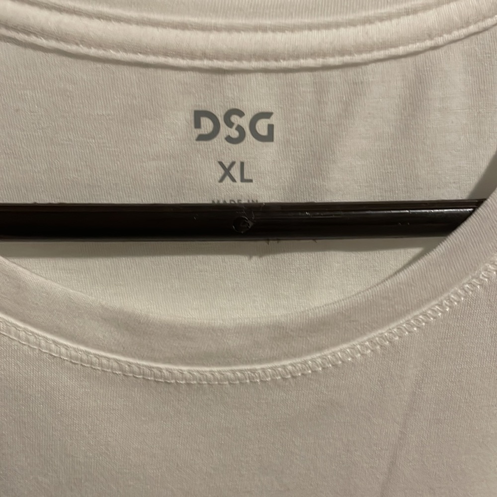 Activewear tank top - Picture 2 of 4